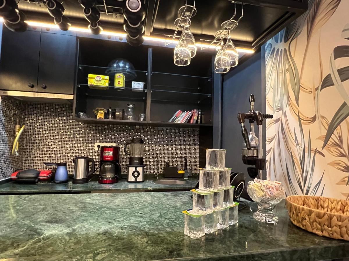 Mudem Boutique Hotel Истанбул Екстериор снимка