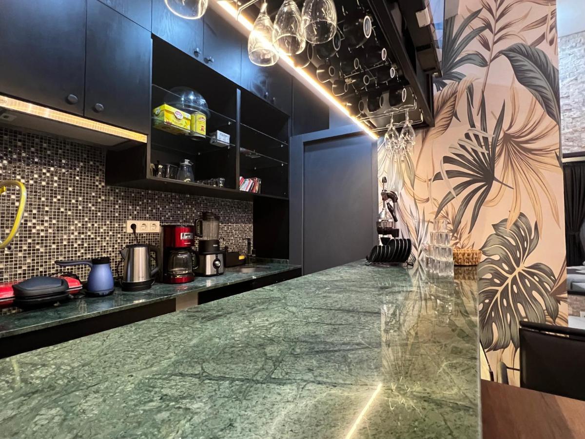 Mudem Boutique Hotel Истанбул Екстериор снимка